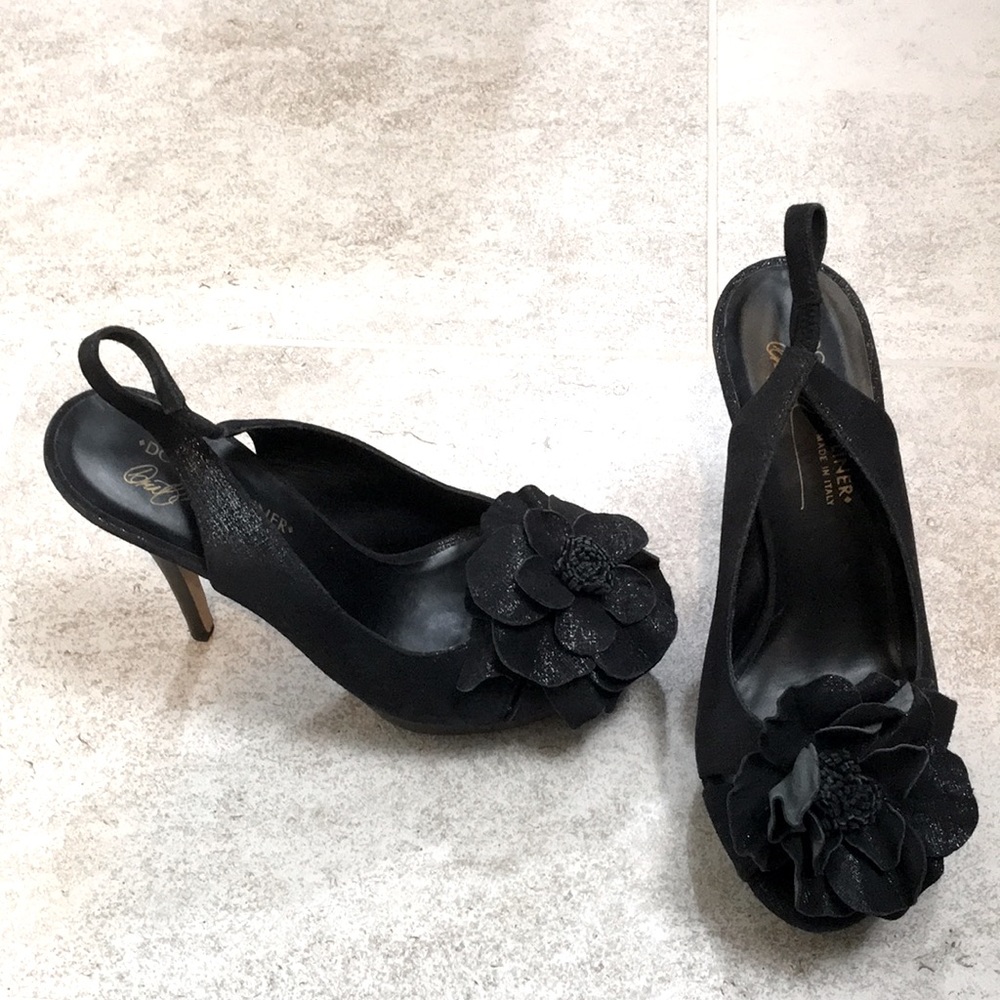 NWOB Donald Pliner Black Suede Floral Open Toe Platform heels 7
